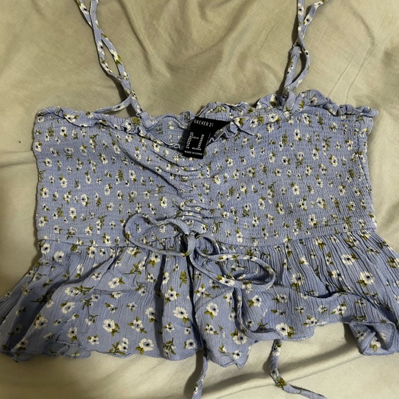 Forever 21 cropped floral tube top (with straps) - Picture 4 of 4